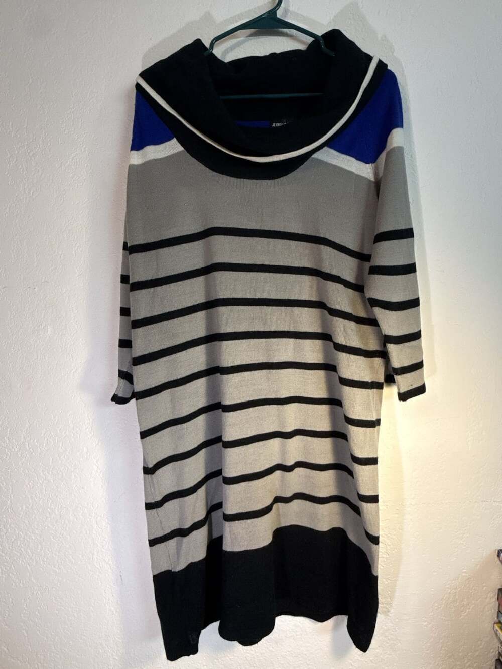 Jennifer Lauren Plus Size 2X Striped Cowl Neck Sweater